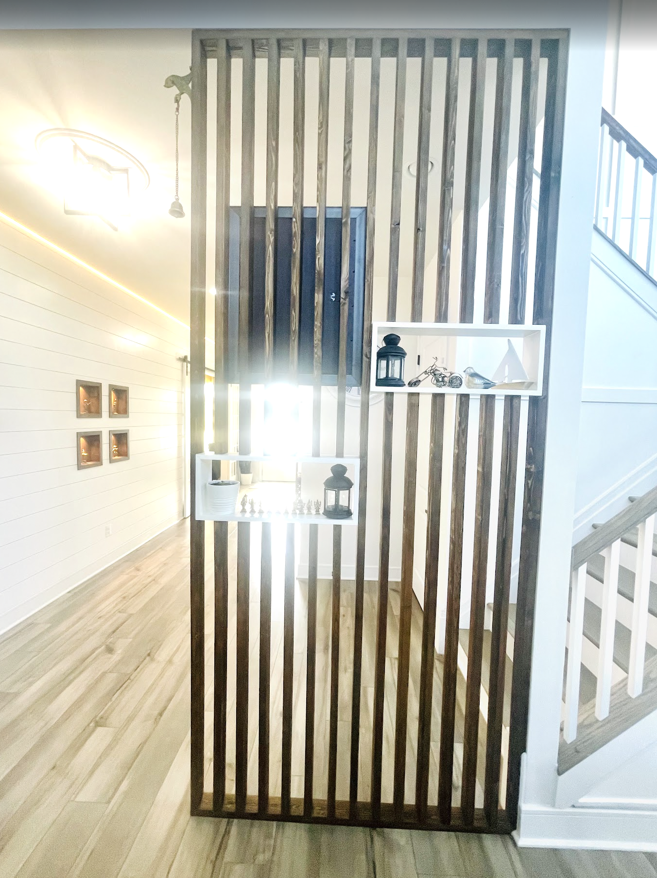 Beyond Four Walls project photo 14